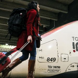 "Comment le ministre des Transports propose d'éviter les grèves SNCF à Noël"