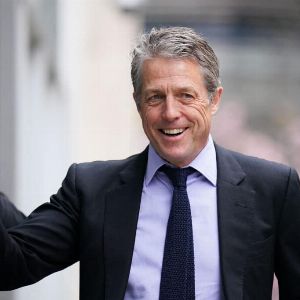 "Hugh Grant critique ouvertement l'émission de Yann Barthès"