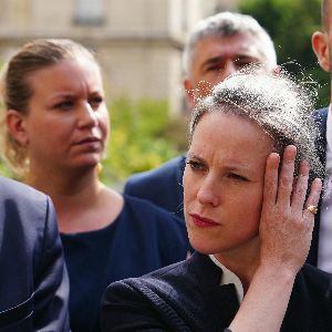 Menace de censure par le Nouveau Front populaire en cas de recours au 49.3 sur le budget