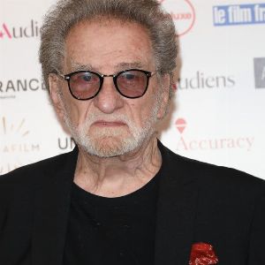 Eddy Mitchell annonce son arrêt du tabac à 82 ans