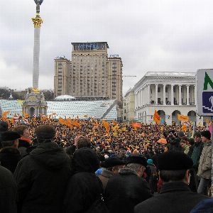 "La Révolution Orange et son impact sur l'émergence de la guerre en Ukraine"