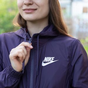 Les 3 meilleures vestes Nike pour femmes à ne pas manquer lors du Black Friday