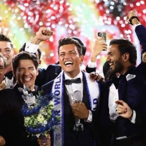 Daniel Mejía, grand gagnant de Mister World 2024