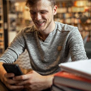 Conseils de professionnels pour abandonner son téléphone et se plonger dans la lecture