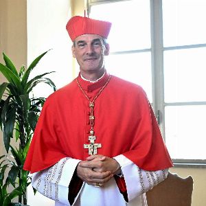 "Mgr François-Xavier Bustillo, l'évêque qui accompagnera le pape en Corse"