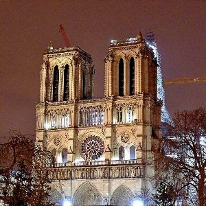 "Découverte inédite : les secrets de Notre-Dame de Paris dévoilés par des fouilles archéologiques"