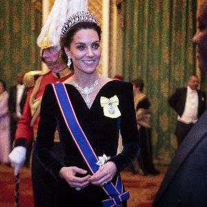 "Kate Middleton : 4 modèles de diadèmes en 13 ans à la cour royale"