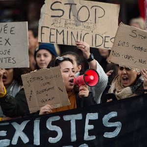 "Rapport alarmant de l'ONU sur les féminicides : une femme tuée par un proche toutes les 10 minutes"