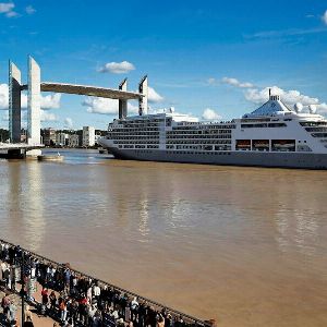 Bordeaux mise sur le tourisme vert pour un avenir durable