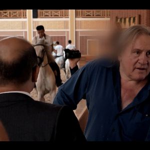 Gérard Depardieu accusé de propos obscènes envers une fillette lors d'un voyage en Corée du Nord