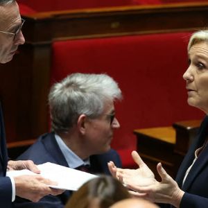 Marine Le Pen critique Bruno Retailleau sur le risque de censure en invoquant des ministres hypothétiques de la France insoumise