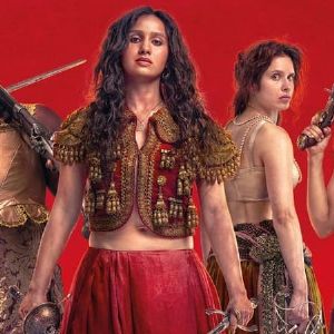 Nouveau film "Toutes pour une": les premières images de la version féminine des "Trois mousquetaires"