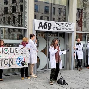 Rébellion scientifique : quand la science rencontre l'autoritarisme