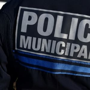 Un policier abat un homme armé d'un couteau à Saint-Étienne