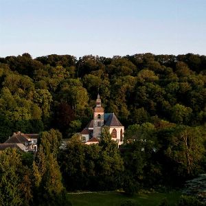 "Découvrez la diversité des champagnes, d'Abelé à Krug"