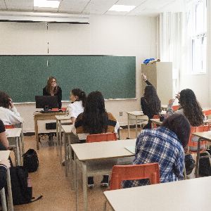 "Éducation à la vie affective, relationnelle et sexuelle : de la maternelle au lycée, ce que nous savons"