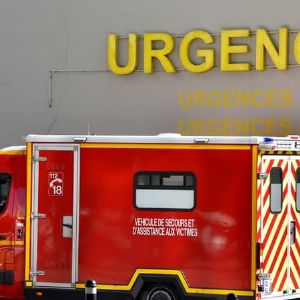 Enfant de 11 ans en urgence absolue après collision de voitures dans le Beaujolais