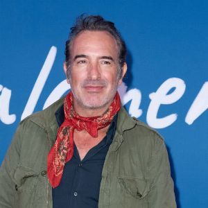 Jean Dujardin réalise son rêve de jouer Zorro à 50 ans