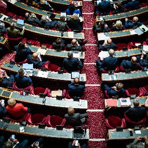 Nouveau budget : le Sénat bloque la hausse de la taxe sur l'électricité mais approuve celle sur le gaz