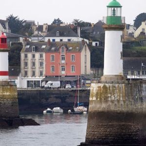 Une femme accouche à bord d'un bateau reliant l'île de Groix à Lorient