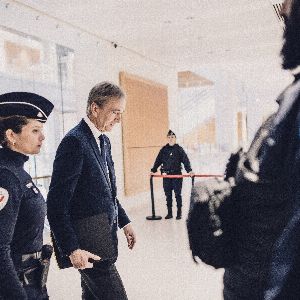 "Bernard Arnault attaque l'idéologie socialo-marxiste et trotskiste lors du procès Squarcini"