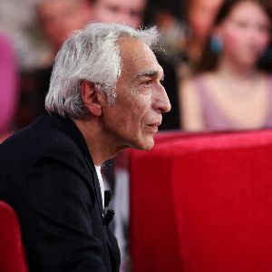 Gérard Darmon visé par des accusations de harcèlement et d’agression sexuelle