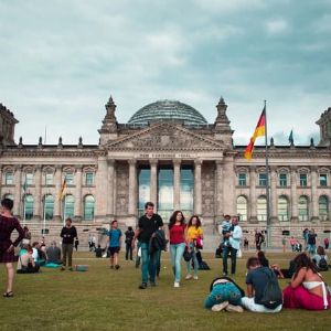 Un médecin en soins palliatifs de Berlin soupçonné d’avoir causé la mort de huit patients