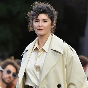 Audrey Tautou et sa curieuse habitude photographique envers les journalistes