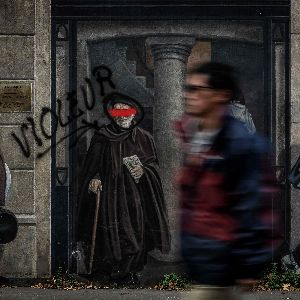 L'Abbé Pierre définitivement effacé de la Fresque des Lyonnais