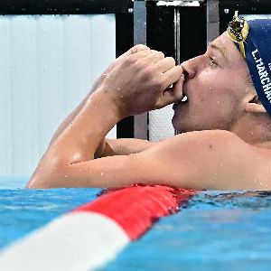 Léon Marchand renonce aux Mondiaux en petit bassin après une année intense