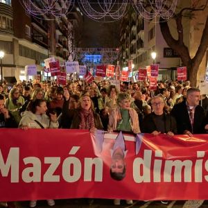 Manifestation à Valence contre la gestion des inondations en Espagne