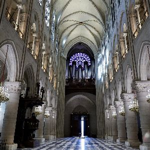 Qui a financé la reconstruction de Notre-Dame de Paris ?