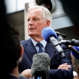 Menace de censure sur Michel Barnier : des solutions inattendues pour éviter le pire