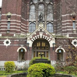 Récolte de fonds pour la rénovation du lycée Saint-Rémi de Roubaix