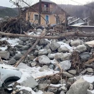 Reconstruction un an après les intempéries dans les Hautes-Alpes