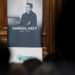 Regrets du père de famille déclencheur de la campagne de haine lors du procès de l'assassinat de Samuel Paty