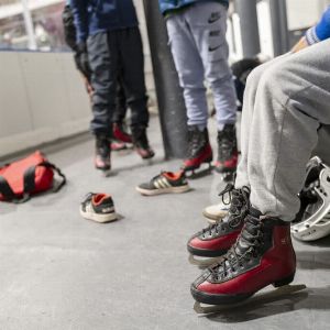 Un père poignardé en protégeant sa fille sur une patinoire de Cannes