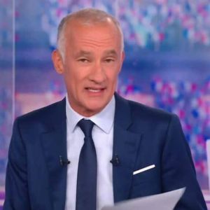 Incident technique perturbe Gilles Bouleau en plein JT de TF1