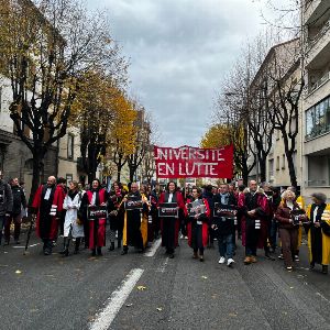 Mobilisation des universités de Lille, Nice et Clermont-Ferrand pour protester contre les coupes budgétaires