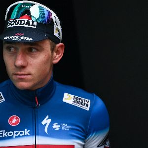 Remco Evenepoel, champion olympique, blessé dans un accident de cyclisme en Belgique