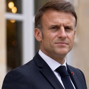 "Emmanuel Macron s'exprimera ce jeudi à 20 heures suite à la chute du gouvernement Barnier"