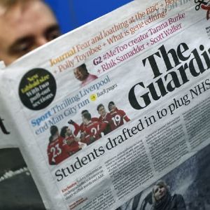 Grève au journal britannique The Guardian contre la vente de The Observer