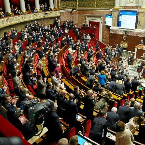 "La France insoumise perturbe un hommage à l'ancien maire de Saint-Malo à l’Assemblée"