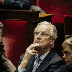 Michel Barnier, futur Premier ministre de Marine Le Pen, censuré par ses propres soins