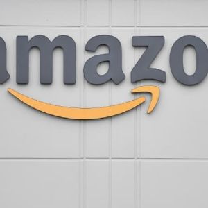 Amazon accusé de discrimination envers deux quartiers défavorisés pour la livraison rapide