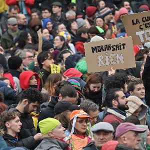 "Christelle Morançais impose des coupes drastiques dans les budgets de la région Pays-de-la-Loire"