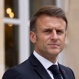 Macron à la recherche d'un nouveau Premier ministre et d'un nouvel arc de gouvernement