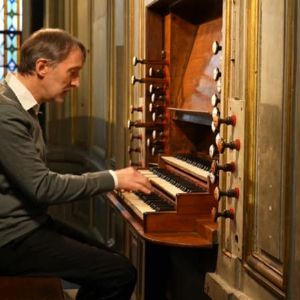 Olivier Latry, organiste emblématique, réveille l'orgue pour la réouverture de Notre-Dame