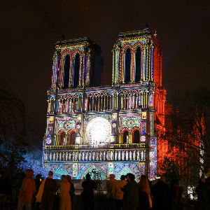 Changement de programme de la cérémonie d'ouverture de Notre-Dame de Paris