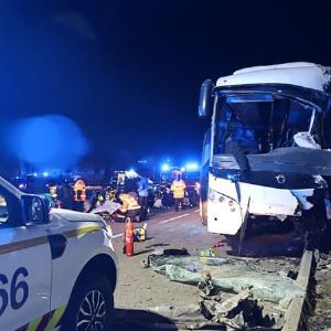 Chauffeur de car dans les Pyrénées-Orientales : positif à la cocaïne, mis en examen et écroué